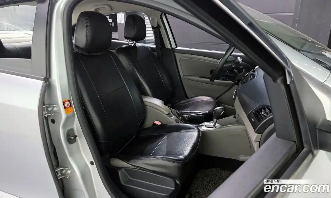 Renault SM3 2012 1.6 Автомат в Москве № 356109, фото 20