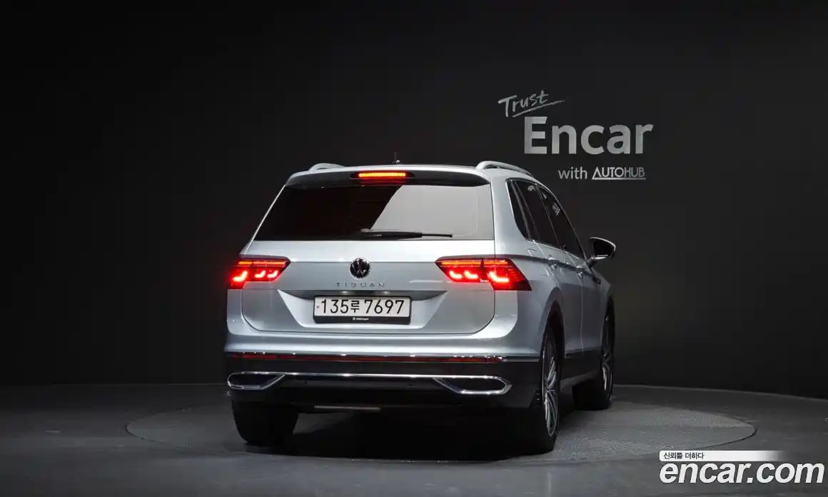 Volkswagen Tiguan 2022 2.0 Автомат в Москве № 357511, фото 4