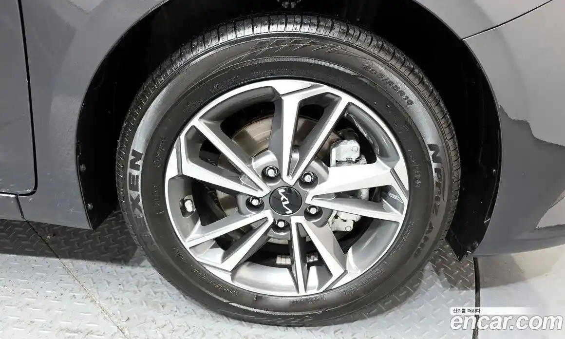 Kia K3 2024 1.6 Автомат в Москве № 358806, фото 5