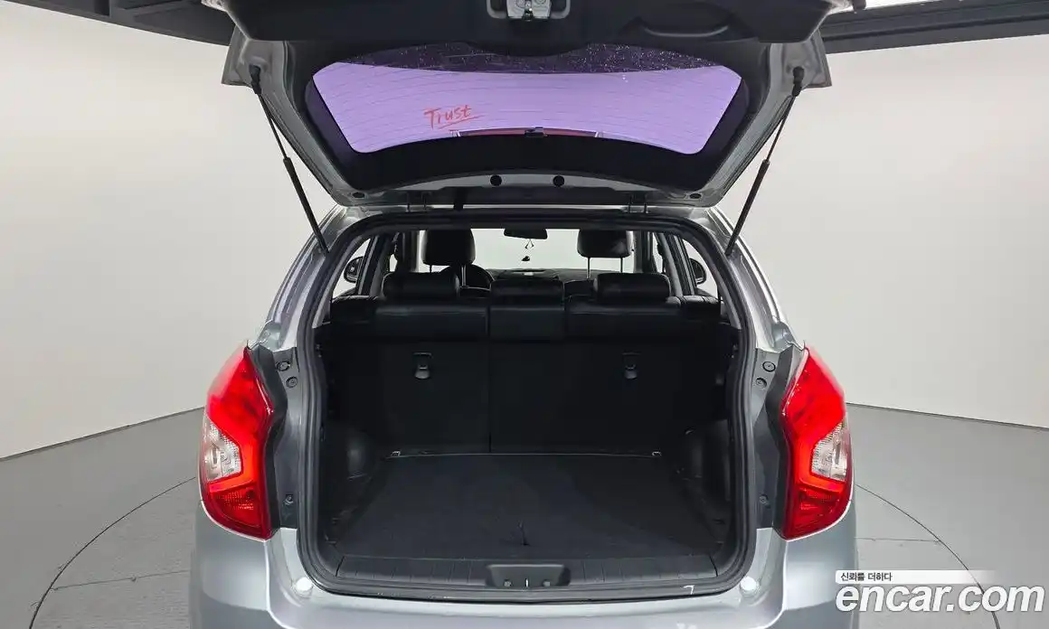 SsangYong Korando 2015 2.0 Автомат в Москве № 35995, фото 16