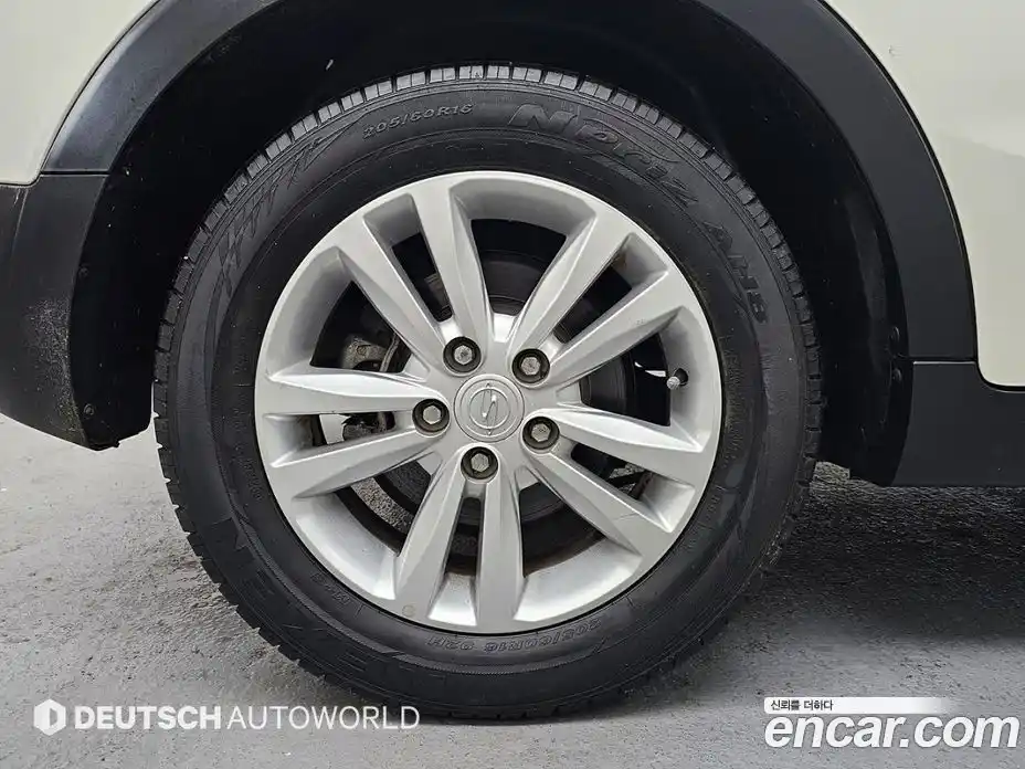 SsangYong TIBOLI 2015 1.6 Автомат в Москве № 36186, фото 5