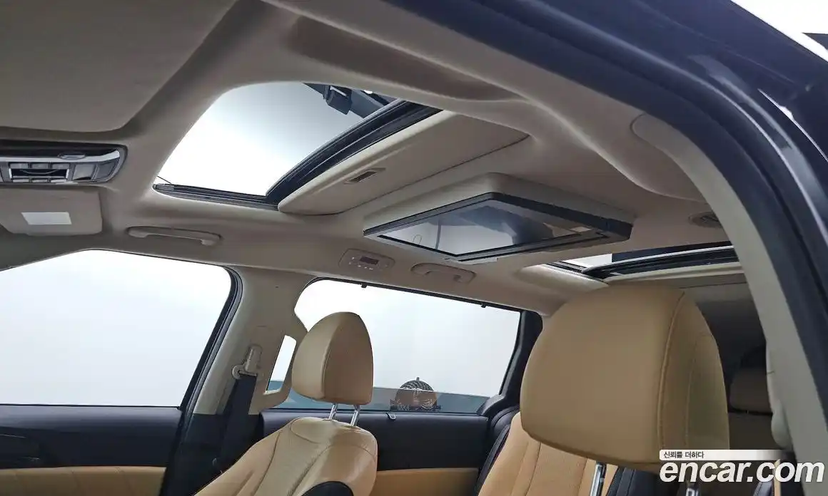 Kia Canival 2022 2.2 Автомат в Москве № 363331, фото 17