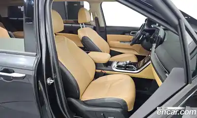 Kia Canival 2022 2.2 Автомат в Москве № 363331, миниатюра 10