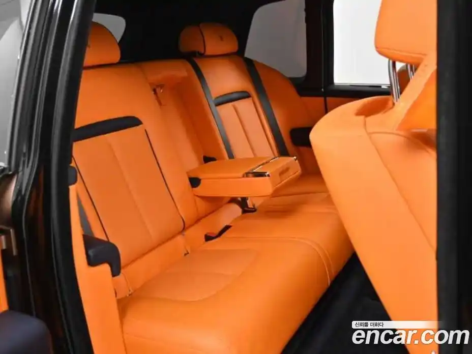 Rolls-Royce Cullinan 2020 6.7 Автомат в Москве № 371083, фото 12