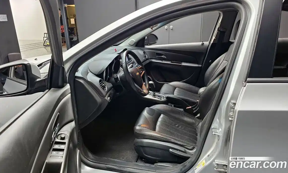 Chevrolet Cruze 2014 1.8 Автомат в Москве № 37231, фото 4