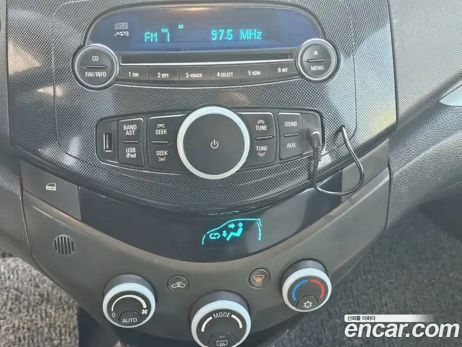 Chevrolet Spark 2012 1.0 Автомат в Москве № 37995, фото 13