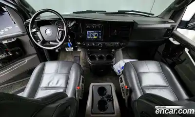 Chevrolet Express Van 2017 6.0 Автомат в Москве № 385418, миниатюра 7