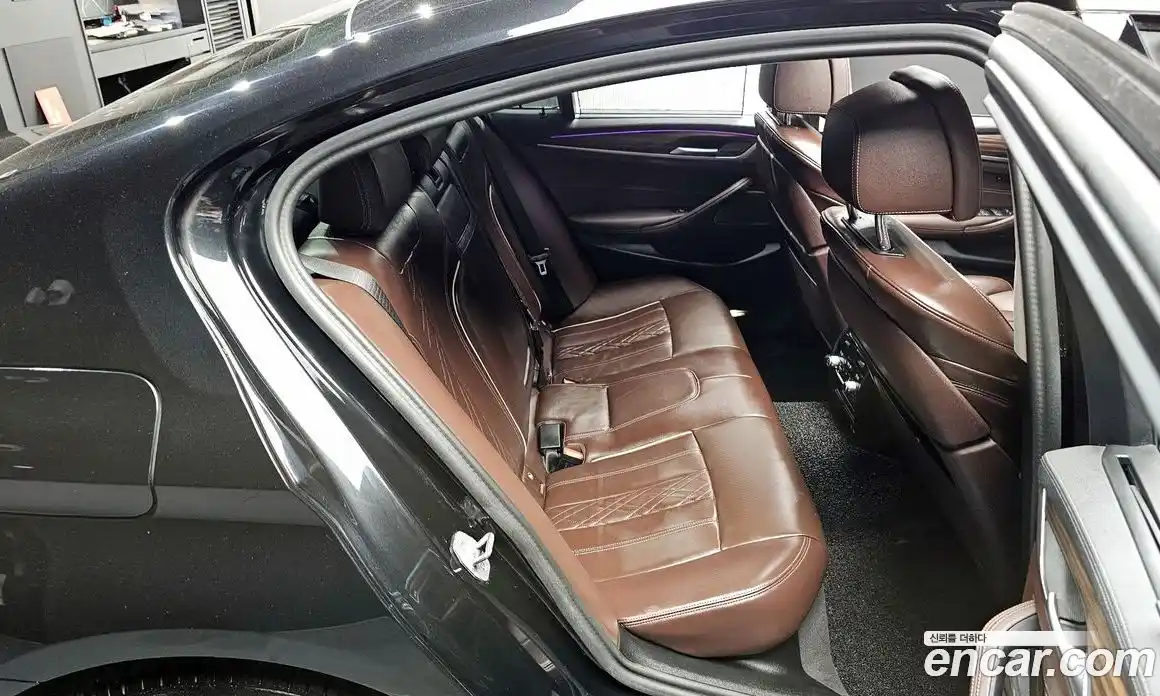 BMW 5-Series 2023 2.0 Автомат в Москве № 385449, фото 11