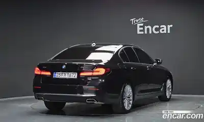 BMW 5-Series 2023 2.0 Автомат в Москве № 385449, миниатюра 2