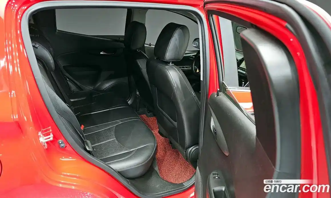 Chevrolet Spark 2017 1.0 Автомат в Москве № 38600, фото 14