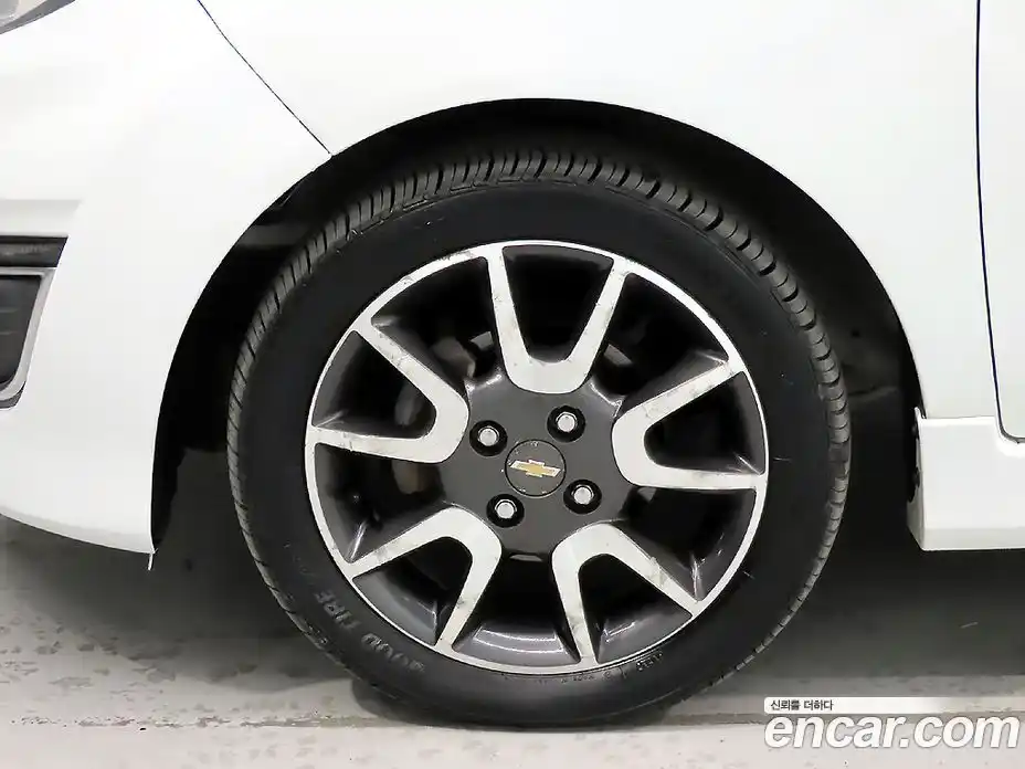 Chevrolet Spark 2014 1.0 Автомат в Москве № 38619, фото 19