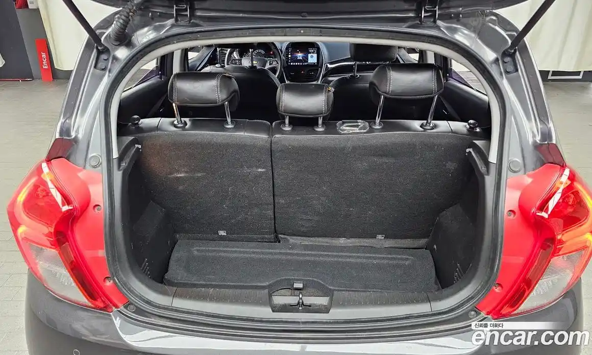 Chevrolet Spark 2016 1.0 Механическая в Москве № 38642, фото 20