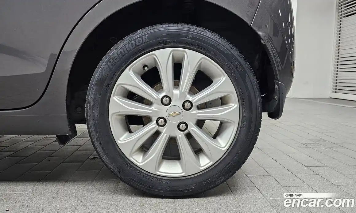 Chevrolet Spark 2016 1.0 Механическая в Москве № 38642, фото 5