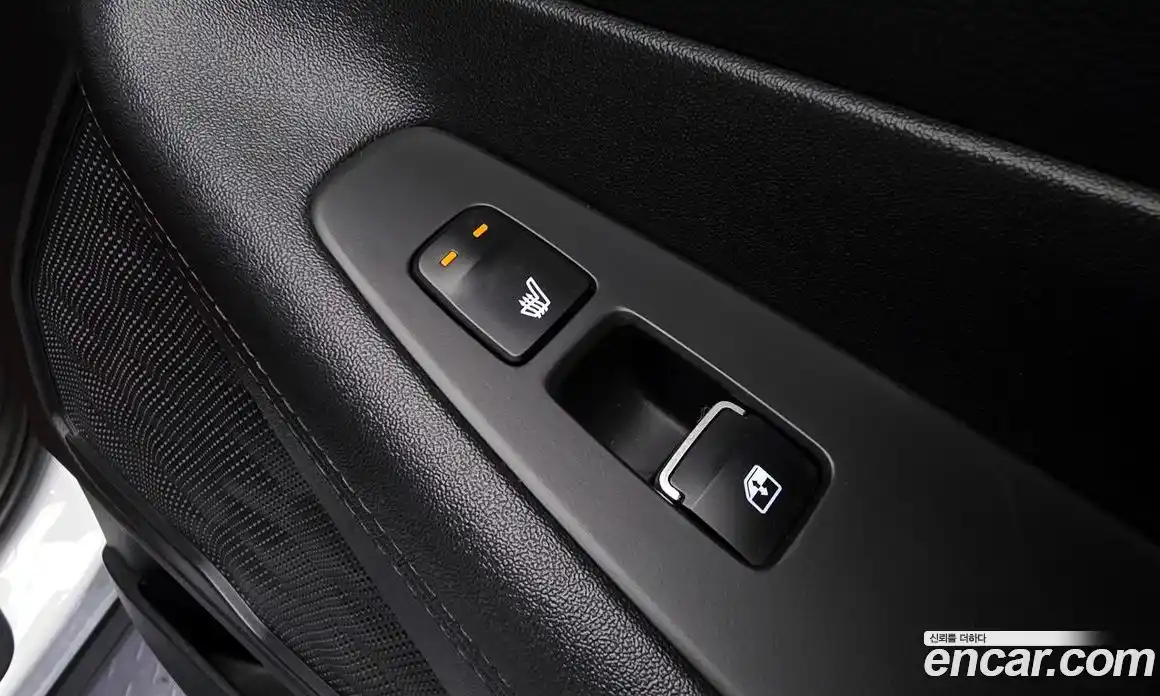 Hyundai Santa Fe 2023 2.2 Автомат в Москве № 3929, фото 19