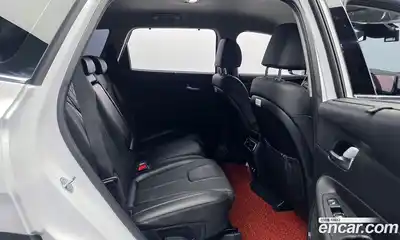 Hyundai Santa Fe 2023 2.2 Автомат в Москве № 3929, миниатюра 10