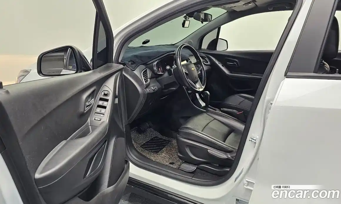 Chevrolet Trax 2019 1.4 Автомат в Москве № 39401, фото 19