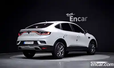 Renault Arkana 2025 1.6 Автомат в Москве № 397695, миниатюра 2