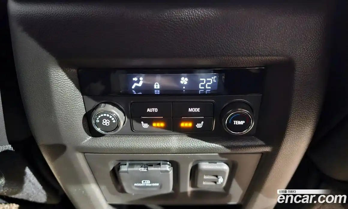 Chevrolet Traverse 2023 3.6 Автомат в Москве № 40962, фото 4