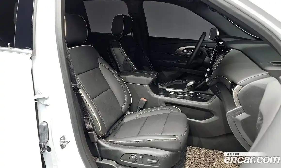 Chevrolet Traverse 2023 3.6 Автомат в Москве № 40962, фото 8