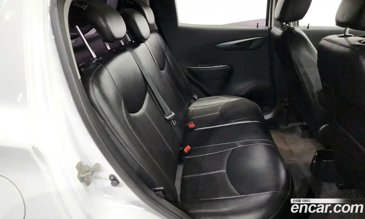 Chevrolet Spark 2016 1.0 Автомат в Москве № 40993, фото 13