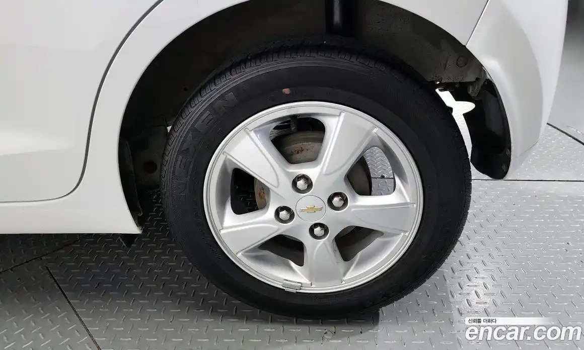 Chevrolet Spark 2016 1.0 Автомат в Москве № 40993, фото 19