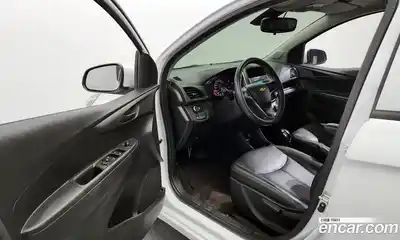 Chevrolet Spark 2016 1.0 Автомат в Москве № 40993, миниатюра 9