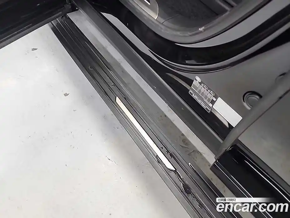 Land Rover Range-Rover 2024 4.4 Автомат в Москве № 416539, фото 16