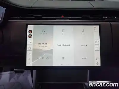 Land Rover Range-Rover 2024 4.4 Автомат в Москве № 416539, миниатюра 10