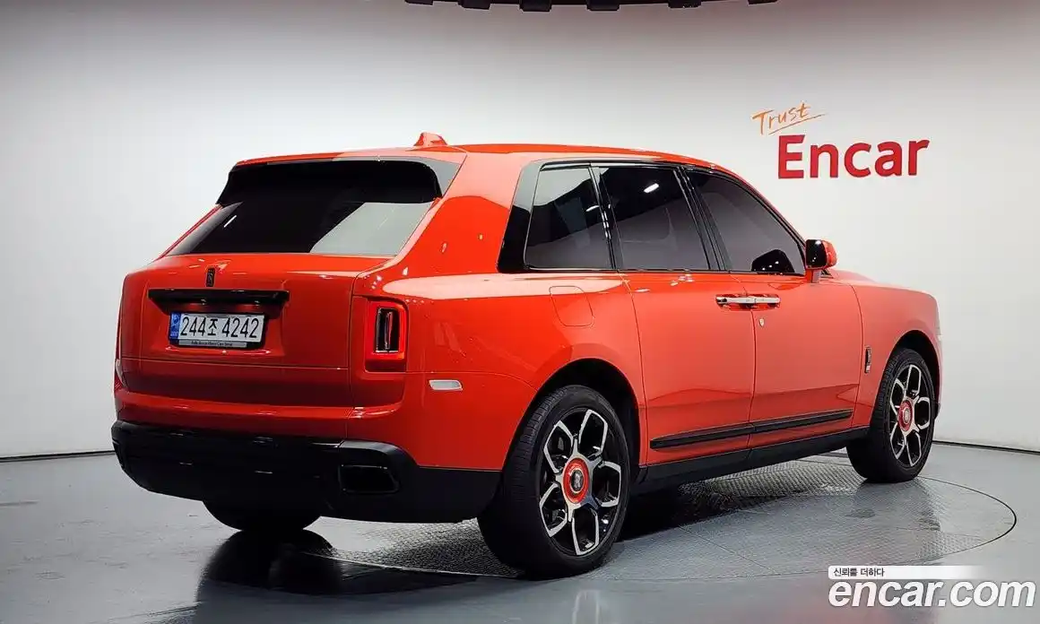 Rolls-Royce Cullinan 2023 6.7 Автомат в Москве № 418282, фото 2