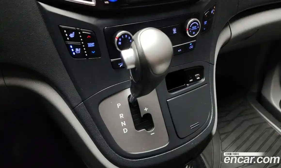 Hyundai Starex 2020 2.5 Автомат в Москве № 45222, фото 12