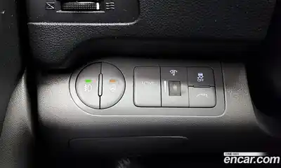 Hyundai Starex 2020 2.5 Автомат в Москве № 45222, миниатюра 9