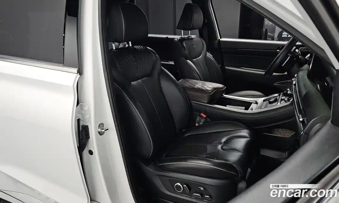 Hyundai Palisade 2023 3.8 Автомат в Москве № 46902, фото 19