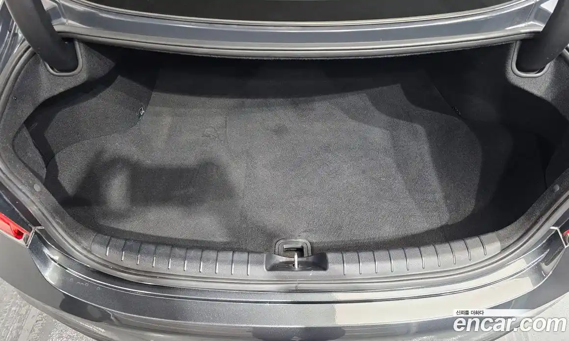 Hyundai Grandeur 2019 2.4 Автомат в Москве № 48941, фото 15