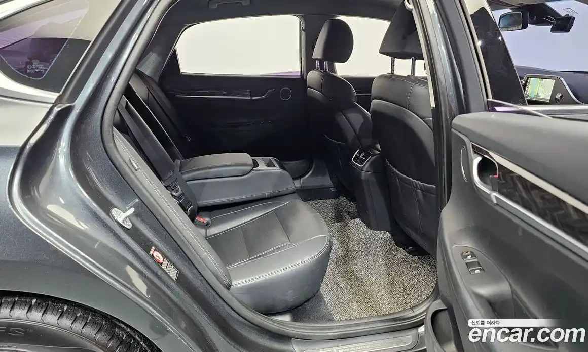 Hyundai Grandeur 2019 2.4 Автомат в Москве № 48941, фото 8