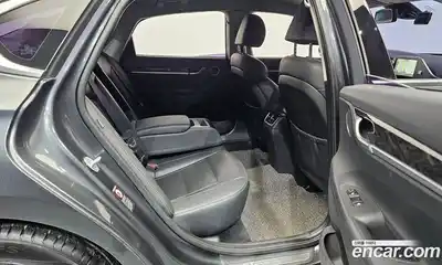 Hyundai Grandeur 2019 2.4 Автомат в Москве № 48941, миниатюра 8