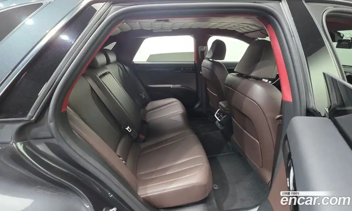 Hyundai Grandeur 2023 2.5 Автомат в Москве № 49350, фото 17