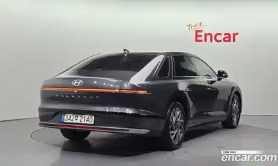 Hyundai Grandeur 2023 2.5 Автомат в Москве № 49350, миниатюра 4