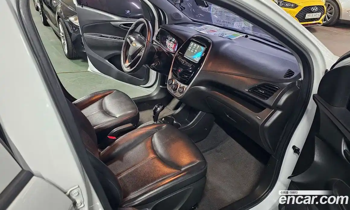 Chevrolet Spark 2017 1.0 Автомат в Москве № 67458, фото 11