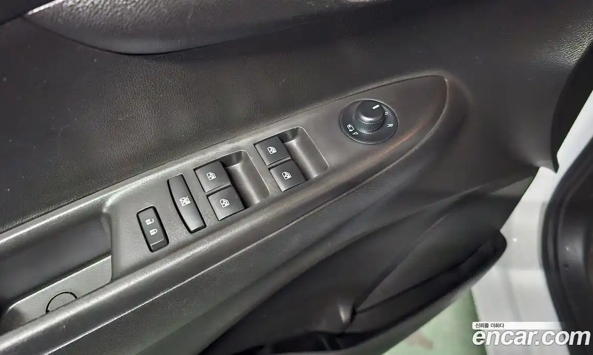 Chevrolet Spark 2017 1.0 Автомат в Москве № 67458, фото 13