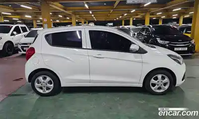 Chevrolet Spark 2017 1.0 Автомат в Москве № 67458, миниатюра 4