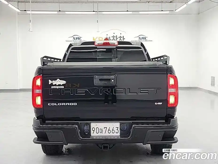 Chevrolet Colorado 2021 3.6 Автомат в Москве № 78985, фото 3