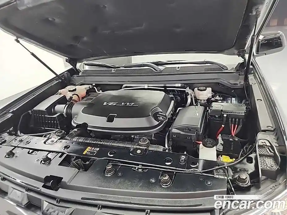 Chevrolet Colorado 2021 3.6 Автомат в Москве № 78985, фото 5