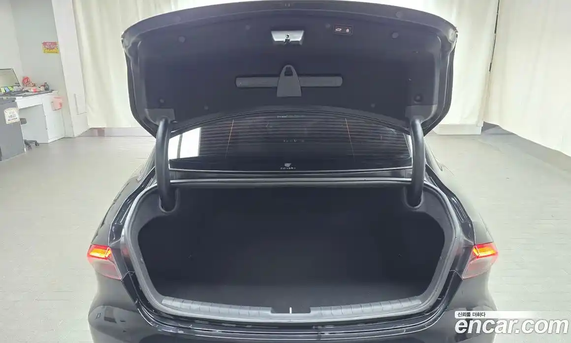 Hyundai Grandeur 2022 3.3 Автомат в Москве № 89644, фото 4