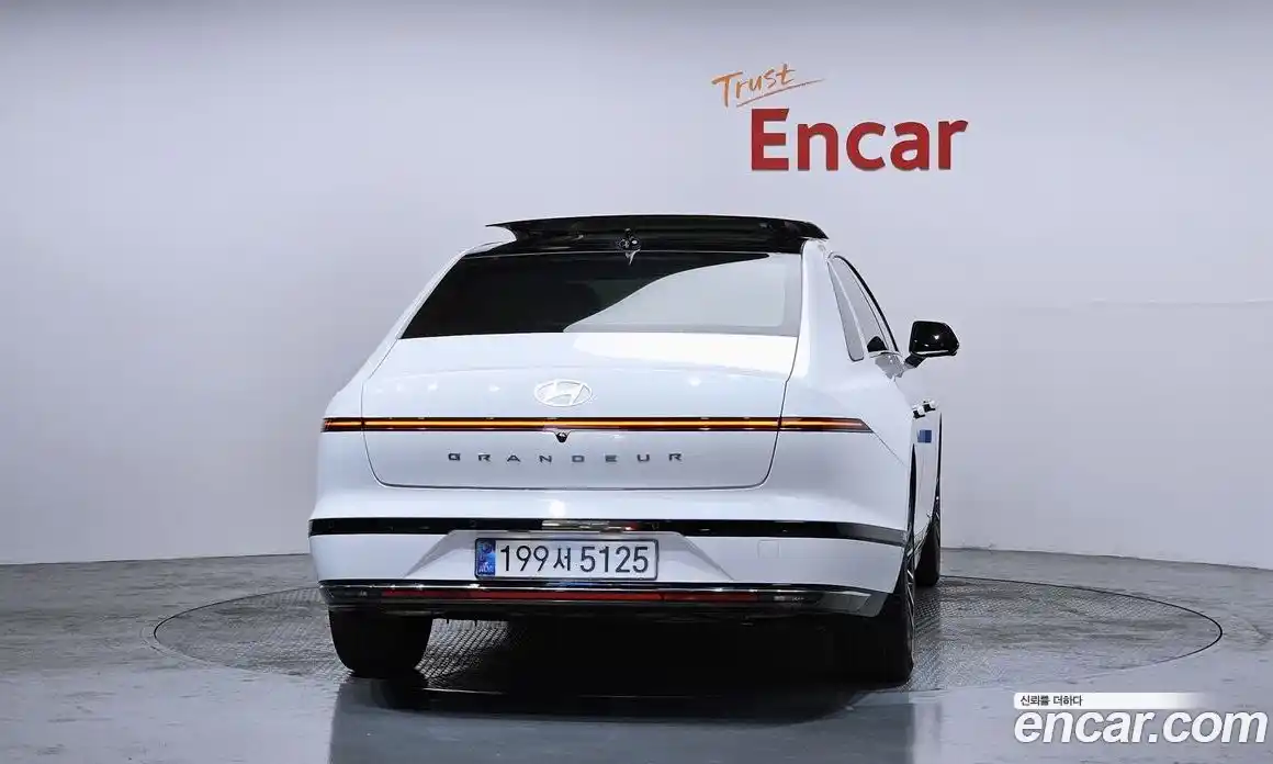 Hyundai Grandeur 2024 1.6 Автомат в Москве № 91567, фото 15