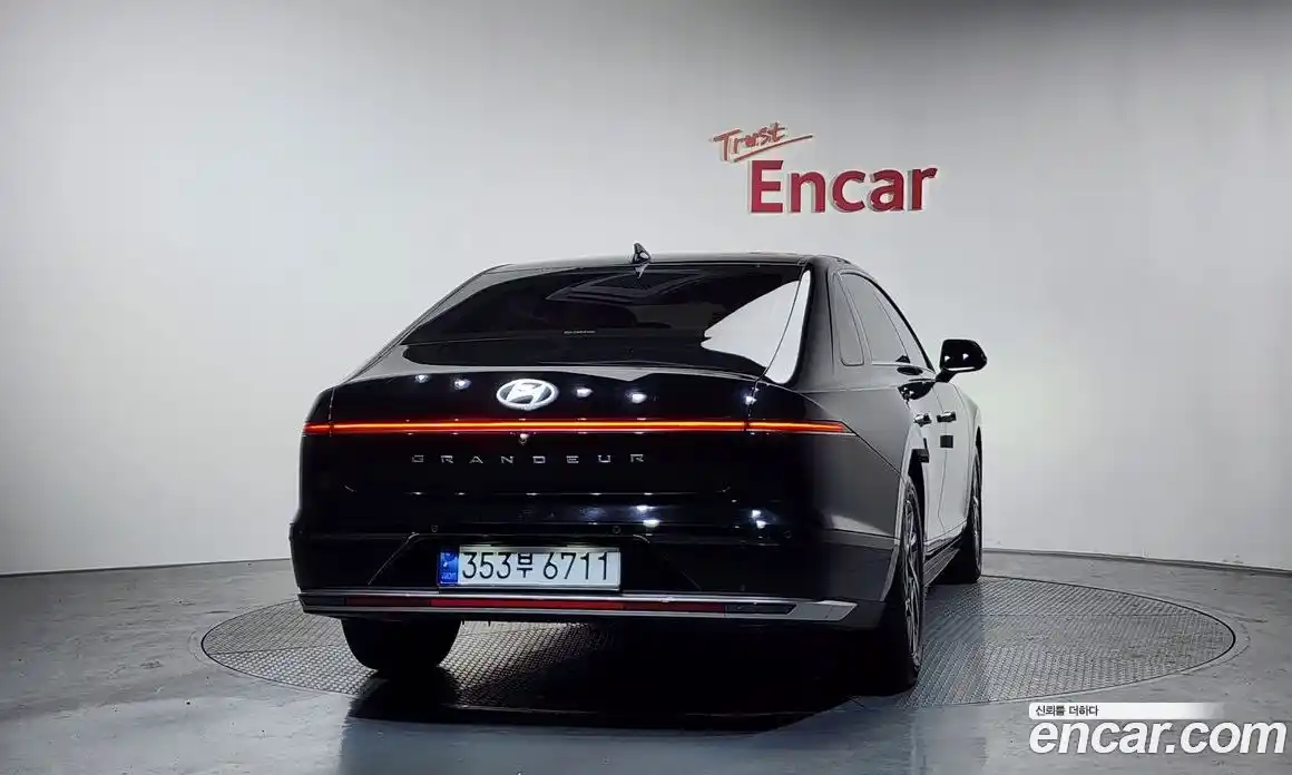 Hyundai Grandeur 2023 2.5 Автомат в Москве № 92397, фото 3