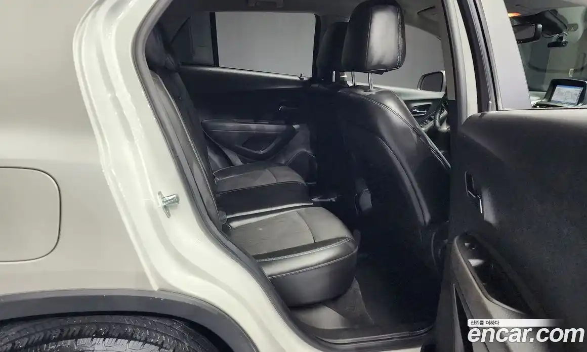 Chevrolet Trax 2014 1.4 Автомат в Москве № 93911, фото 13