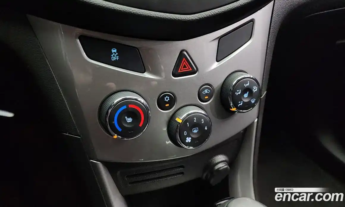 Chevrolet Trax 2014 1.4 Автомат в Москве № 93911, фото 16