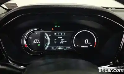 Kia Niro 2023 0.2 Автомат в Москве № 102302, миниатюра 12