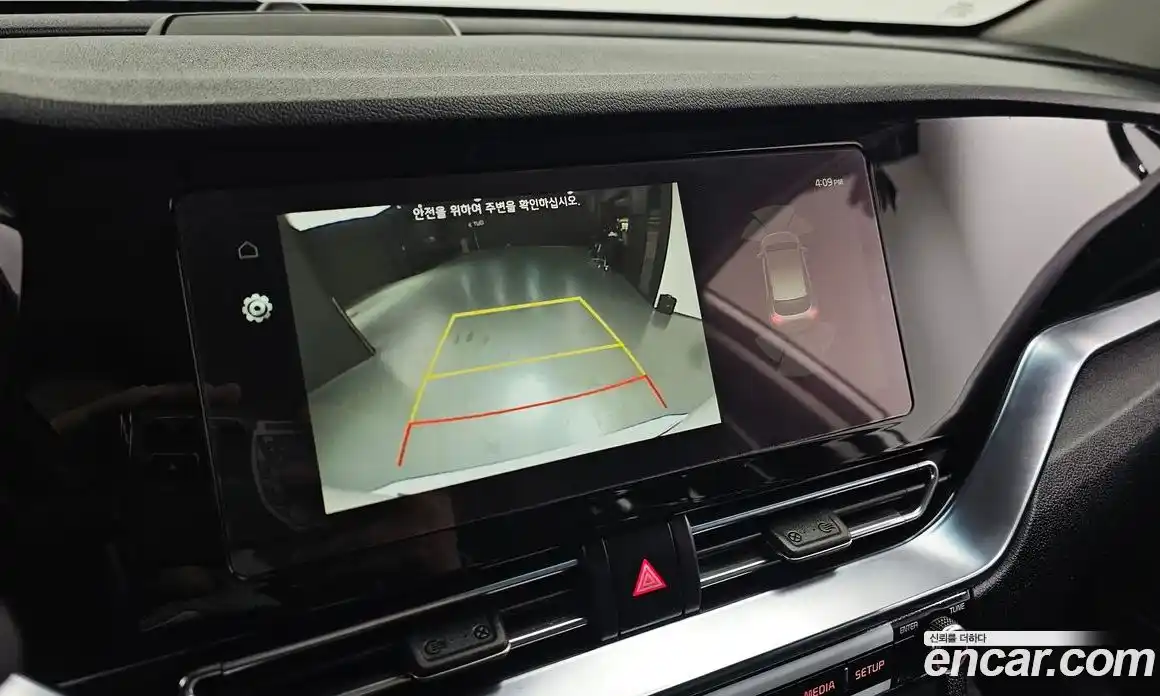 Kia Niro 2023 0.2 Автомат в Москве № 102302, фото 13