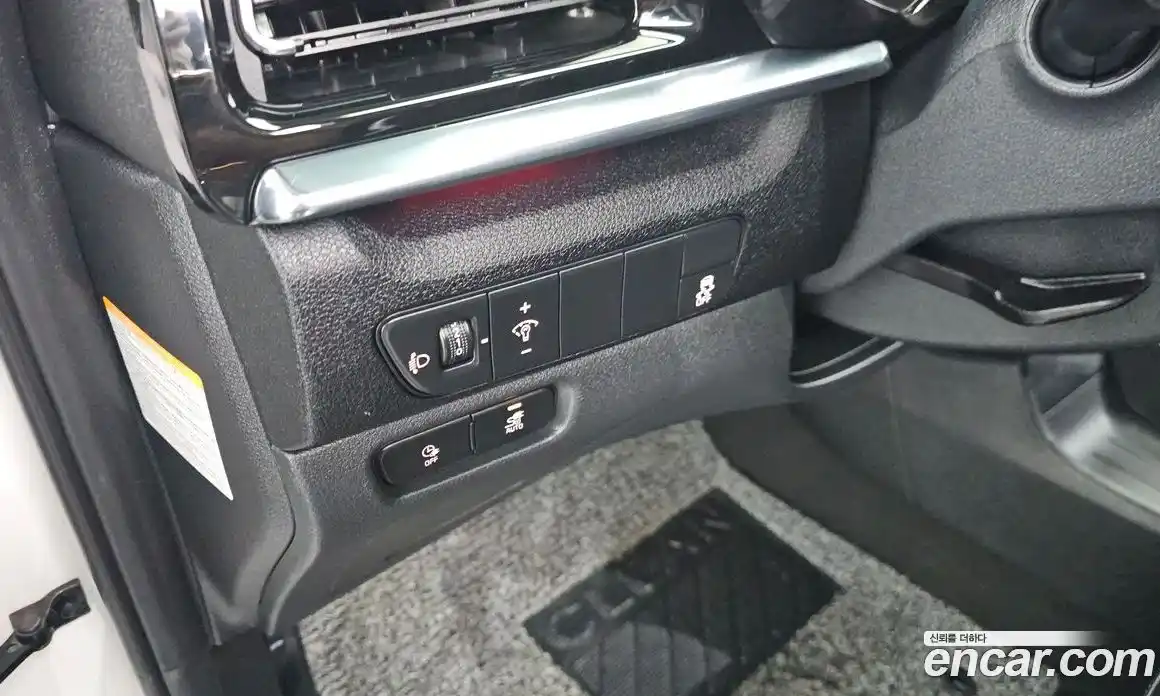 Kia Niro 2023 0.2 Автомат в Москве № 102302, фото 18